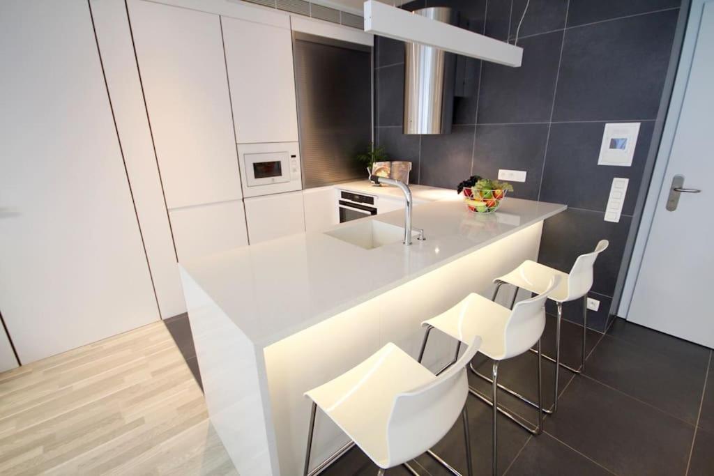 Apartmán Eurovea 2bedroom By Danube Free Parking *